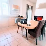 Fmi 9 Apartment