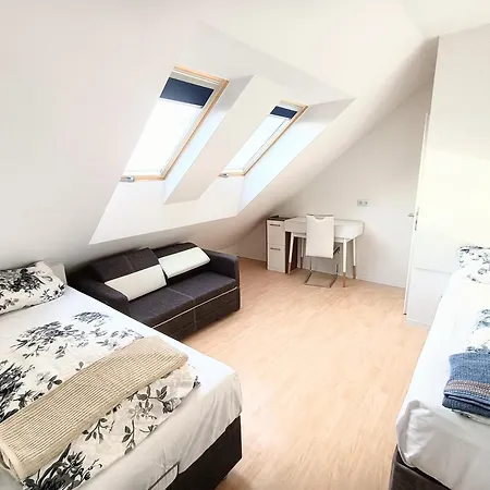 Fmi 9 Apartment *